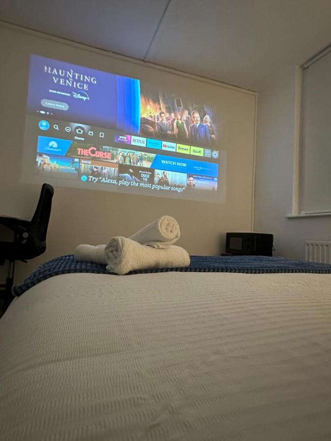 Apartment Unique Double Bedroom *
